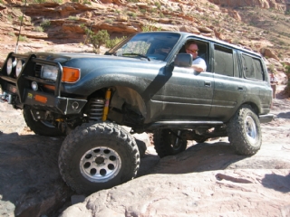 Moab Rim - Flex that Cruiser!