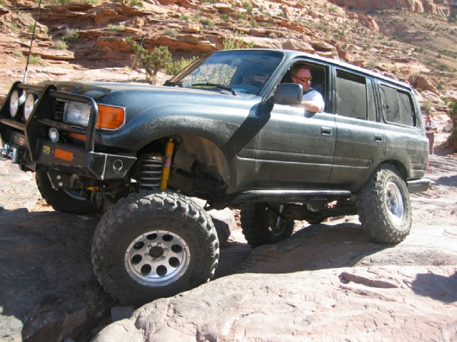 Moab Rim - Flex that Cruiser!