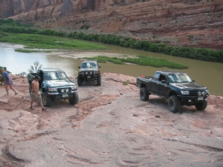 Moab Rim - Playing on the Edge
