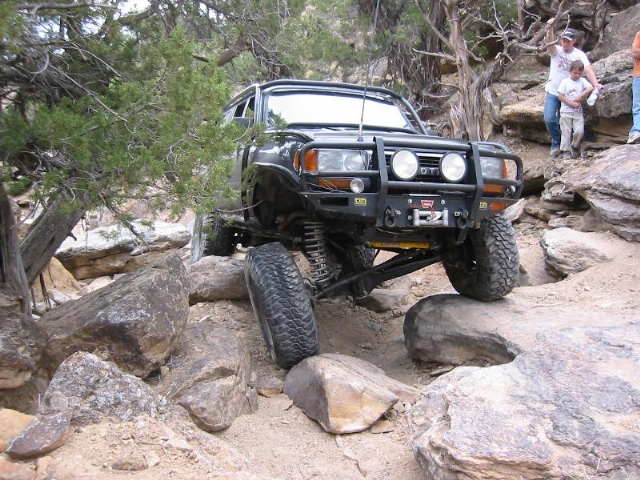 Billings Canyon - Gettin Some Flex